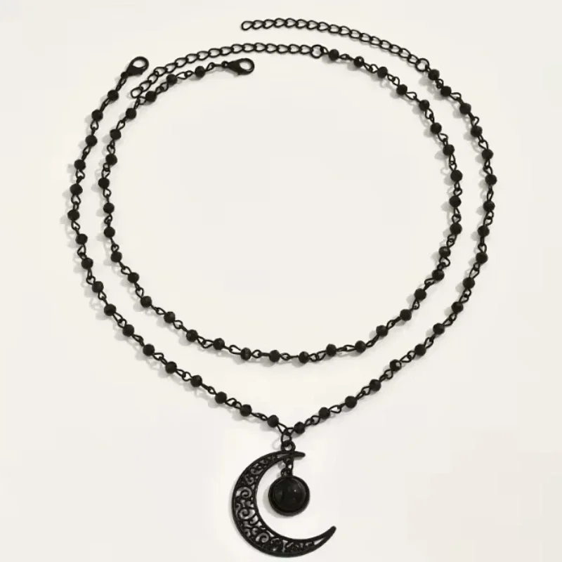 ゴシック調の重ね付けできる三日月ペンダントネックレス。女性向 - Layered Pendant Necklace Aesthetic のレビューと価格