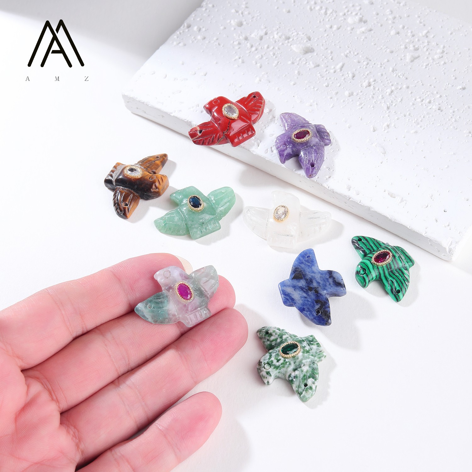 1個、3個、5個、10個入りの彫刻模様のワシのチャーム。クリ - Crystal Pendant Necklace Natural Stone のレビューと価格