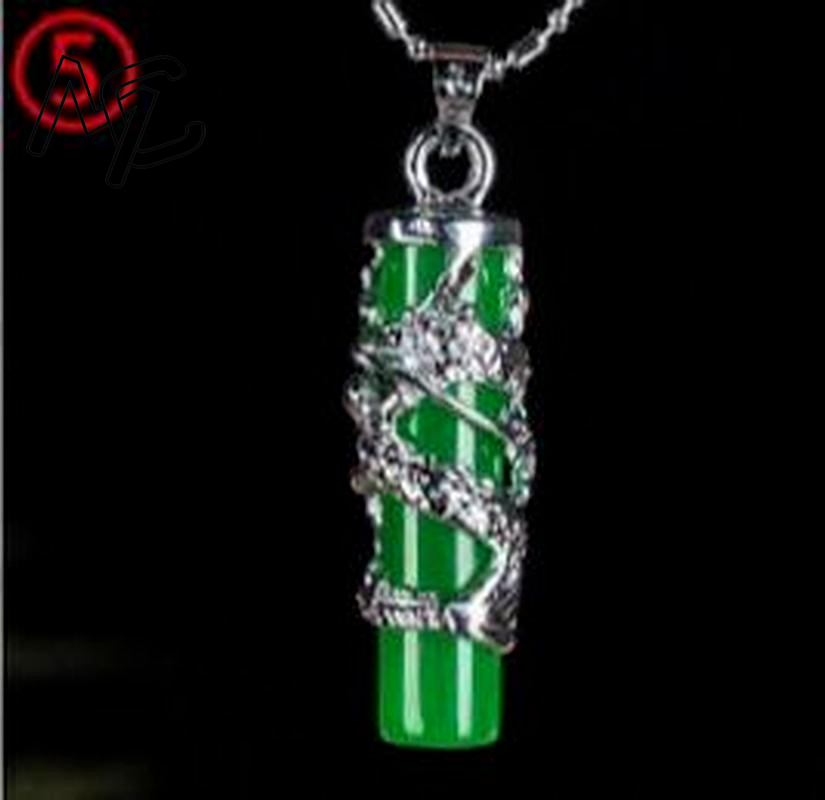 925 シルバー中国緑翡翠水滴ペンダントドラゴンネックレス翡 - Necklaces のレビューと価格